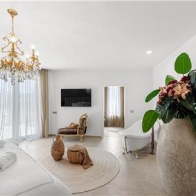 4 bedroom villa with indoor and outdoor pools in Galižana, Istria, sleeps up to 8